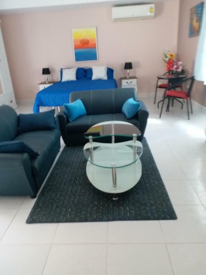 Résidence Chez Nous Phuket Rawai Extérieur photo